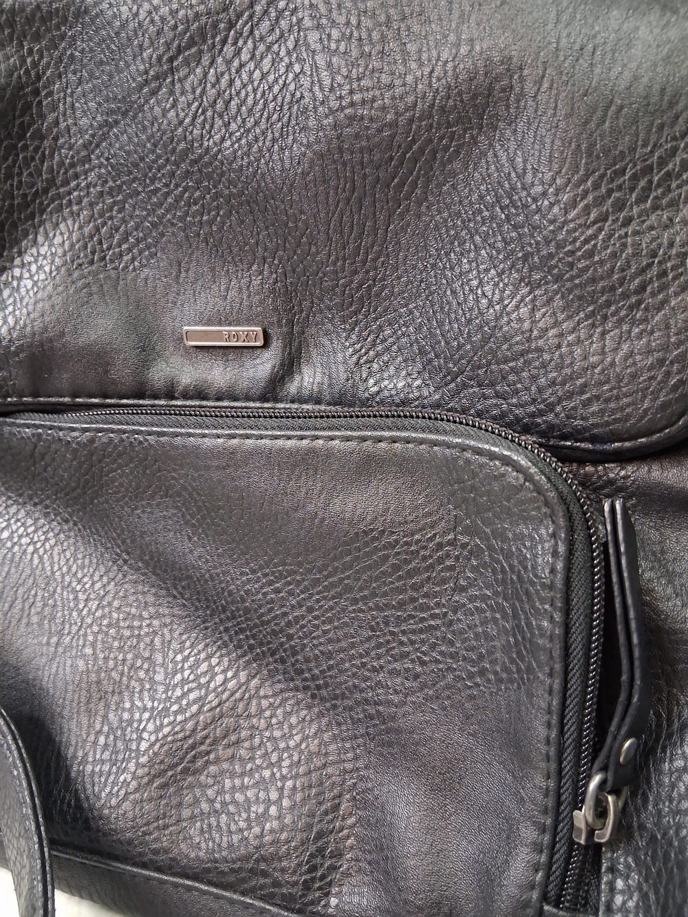 Y2K Roxy Black Leather Shoulder Bag - Picture 2 of 5